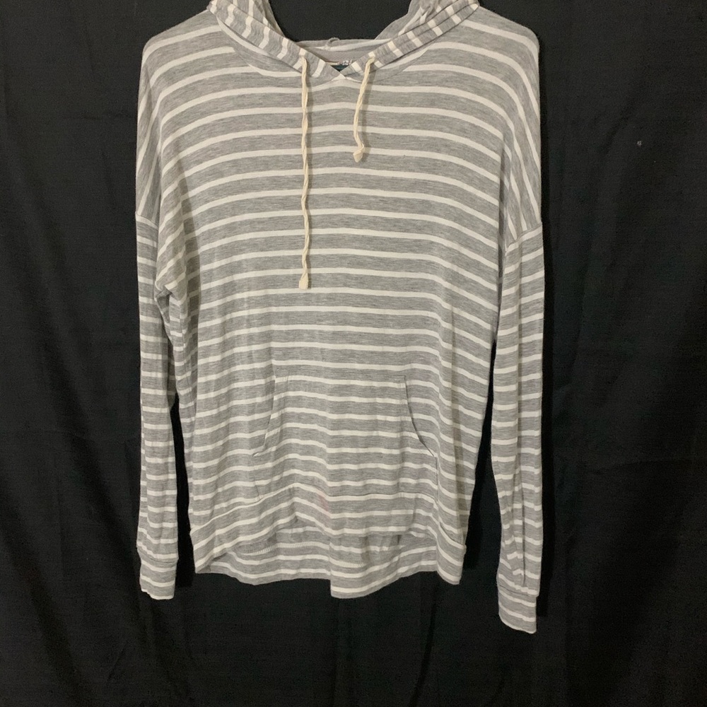 Comfy sweatshirt never really worn